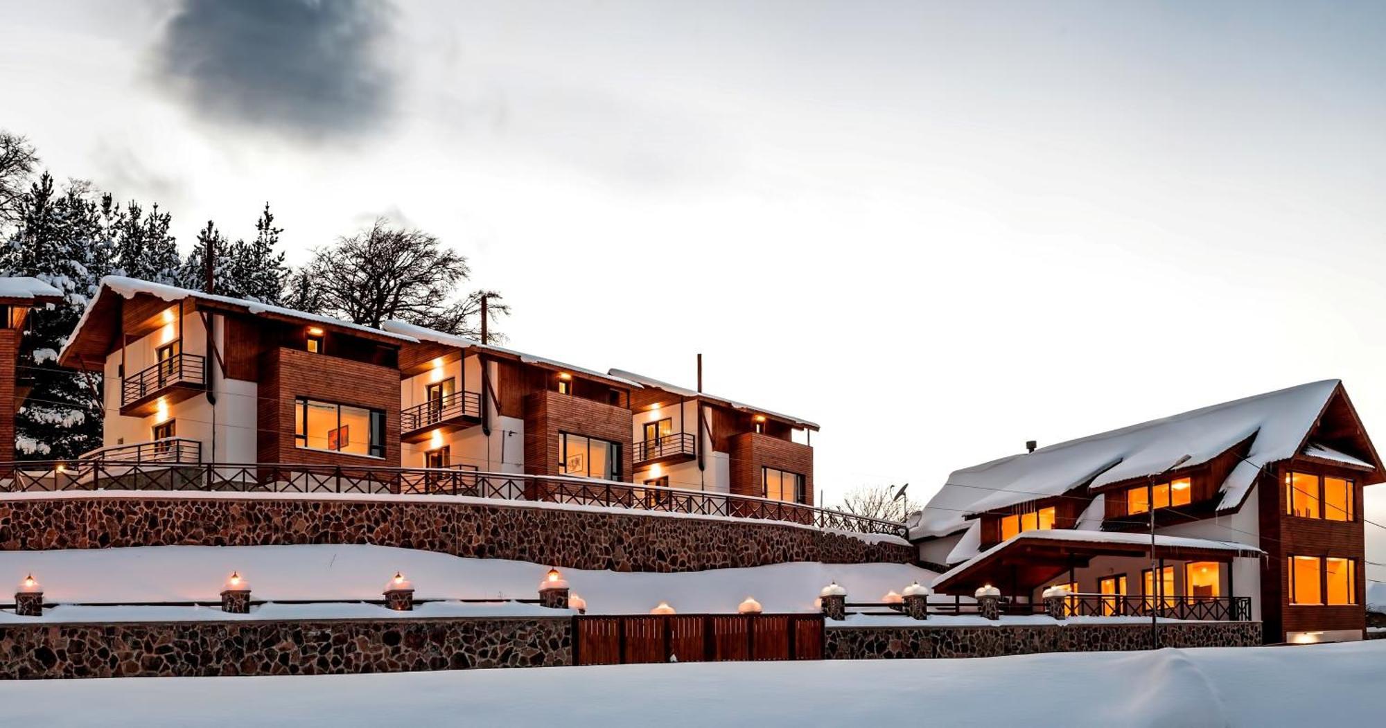 Crystal Hill Resort Bakuriani Eksteriør bilde