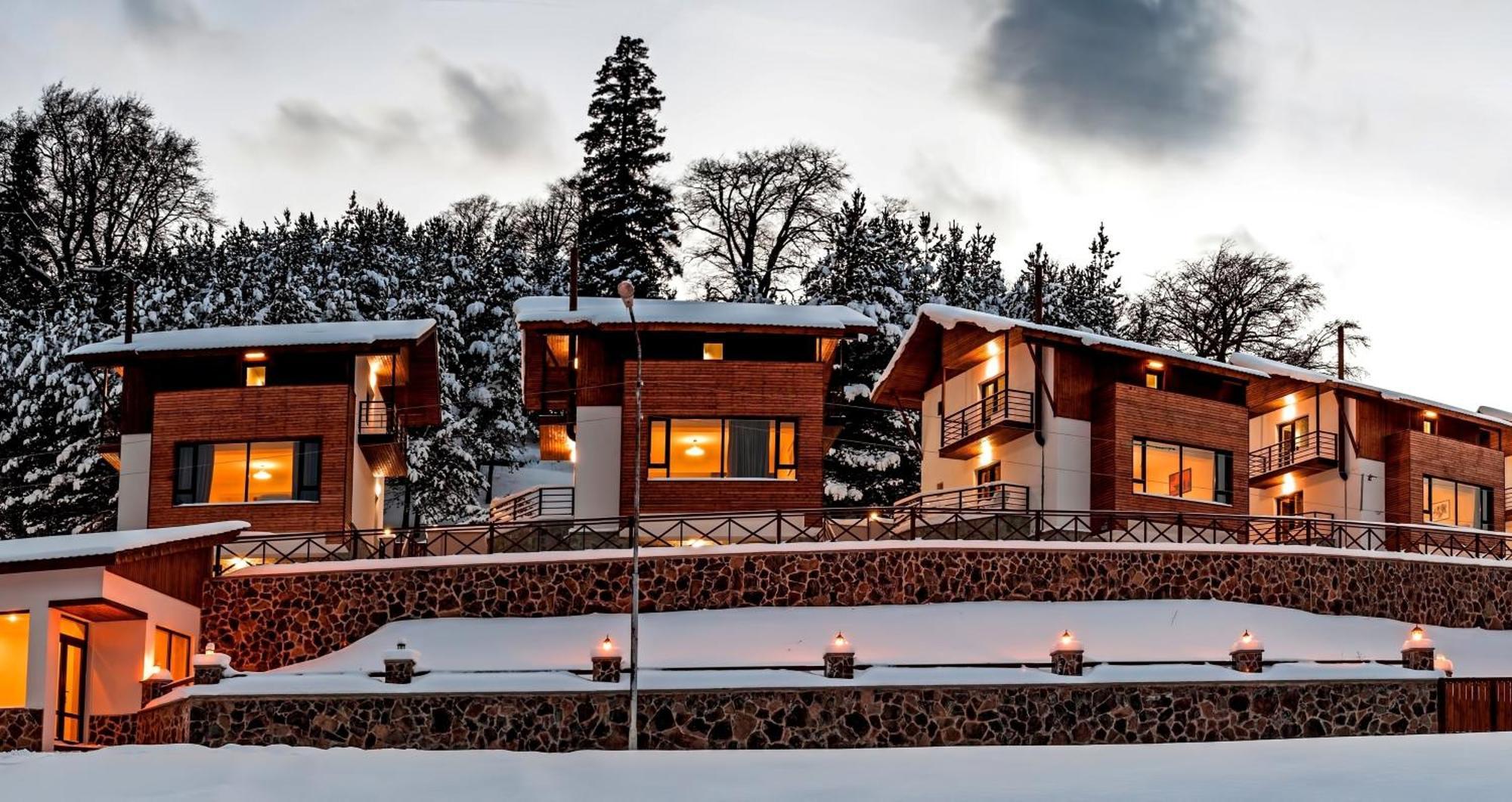 Crystal Hill Resort Bakuriani Eksteriør bilde