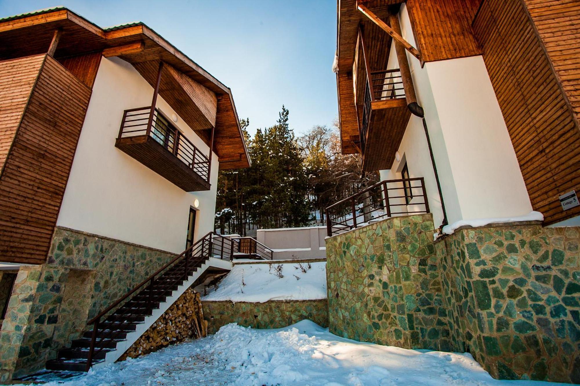 Crystal Hill Resort Bakuriani Eksteriør bilde