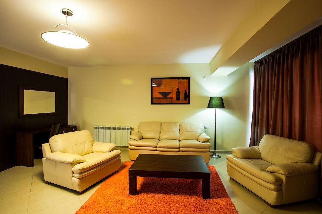 Crystal Hill Resort Bakuriani Rom bilde
